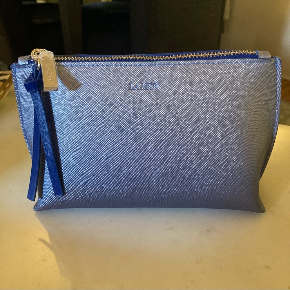 La Mer Makeup Cosmetic Travel bag New with plastic wrap on the zip.